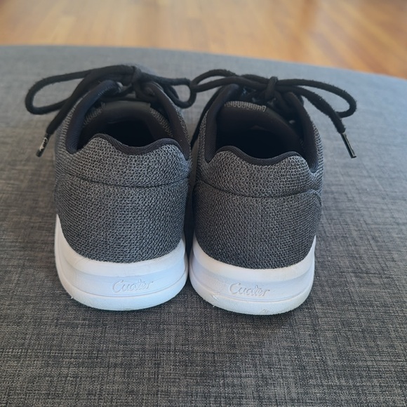 Cuater men’s lightweight sneakers, size 10.5 - great condition! - Picture 4 of 6